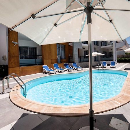 Apartamentos Miami Sun เปอร์โตริโก ภายนอก รูปภาพ