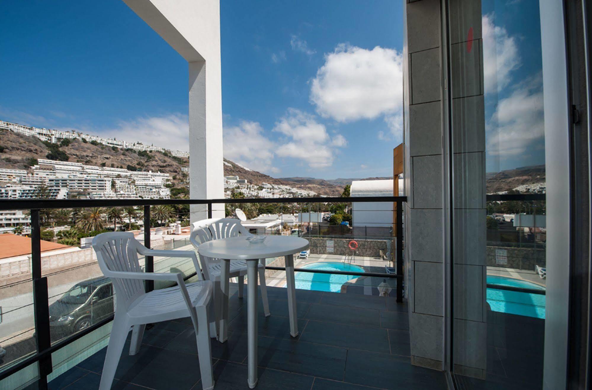 Apartamentos Miami Sun เปอร์โตริโก ภายนอก รูปภาพ