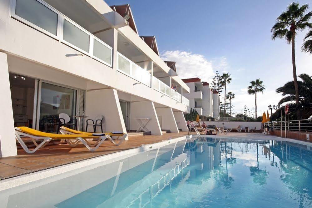 Apartamentos Miami Sun เปอร์โตริโก ภายนอก รูปภาพ