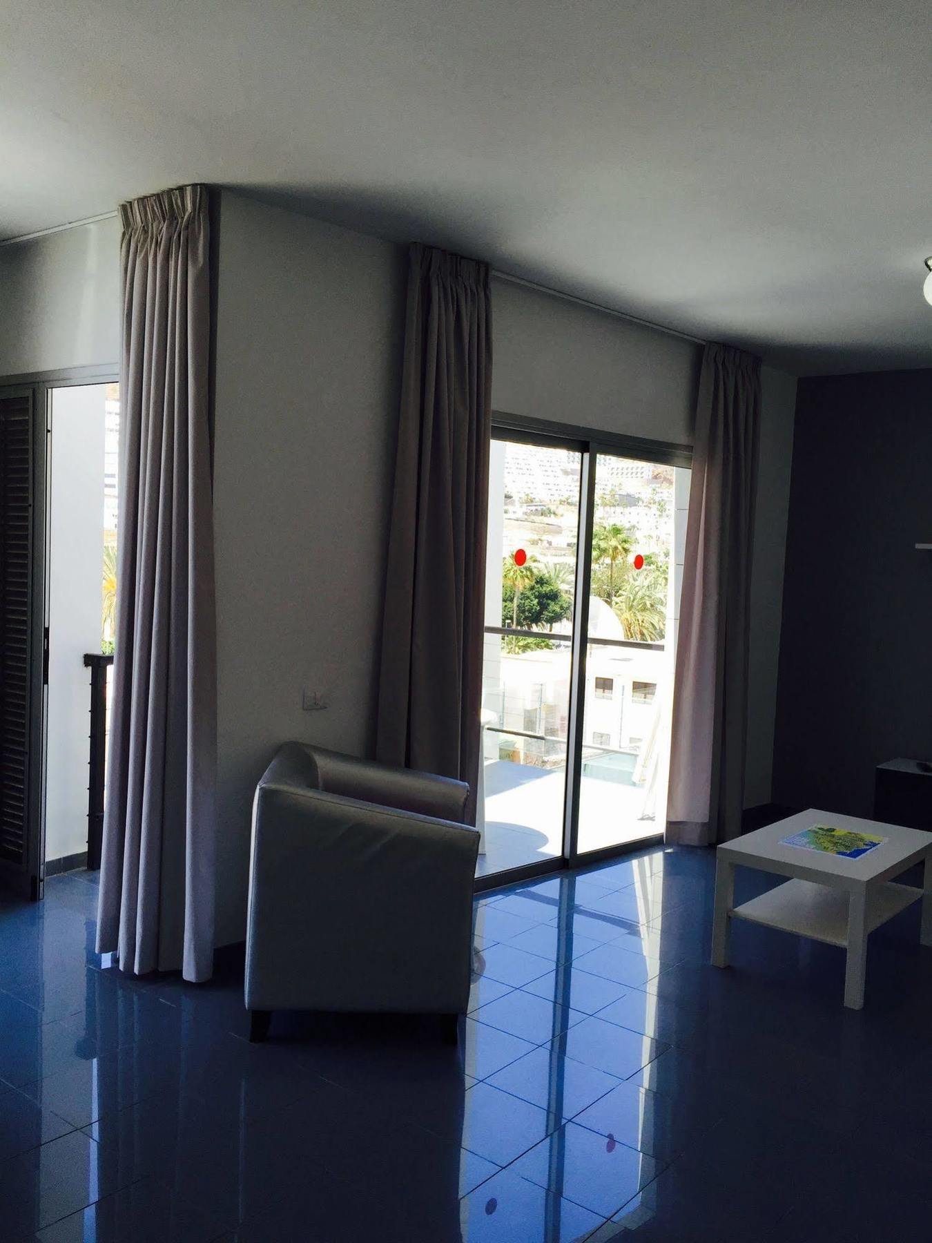 Apartamentos Miami Sun เปอร์โตริโก ภายนอก รูปภาพ